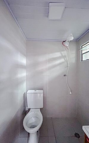 Casa para alugar com 30m², 1 quarto e sem vagaBanheiro da suíte