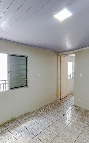 Casa para alugar com 30m², 1 quarto e sem vagaSuíte