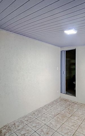 Casa para alugar com 30m², 1 quarto e sem vagaSuíte