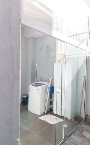 Casa à venda com 103m², 2 quartos e 1 vaga Casa à venda com 103m², 2 quartos e 1 vagaQuintal