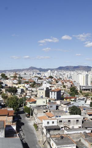 Apartamento para alugar com 71m², 3 quartos e 3 vagasVista