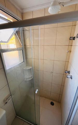 Apartamento para alugar com 60m², 2 quartos e 1 vaga Apartamento para alugar com 60m², 2 quartos e 1 vagaBanheiro da suíte
