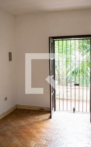 Casa à venda com 100m², 4 quartos e 1 vaga