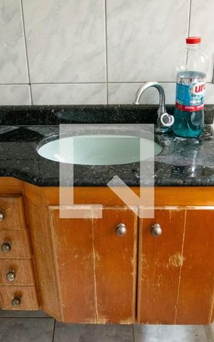 Casa à venda com 100m², 4 quartos e 1 vaga