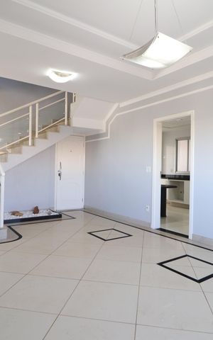 Apartamento para alugar com 217m², 3 quartos e 2 vagasSala