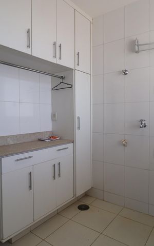 Apartamento para alugar com 217m², 3 quartos e 2 vagasÁrea de Serviço