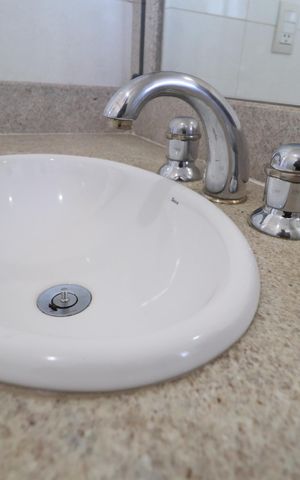 Apartamento para alugar com 217m², 3 quartos e 2 vagasBanheiro do Quarto 1