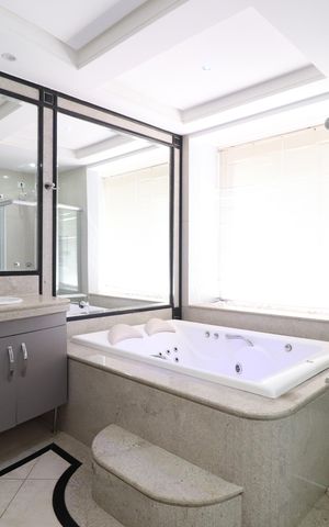 Apartamento para alugar com 217m², 3 quartos e 2 vagasBanheiro do Quarto 3