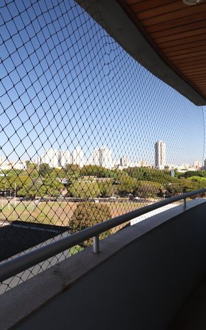 Apartamento para alugar com 217m², 3 quartos e 2 vagasSacada do Piso 1