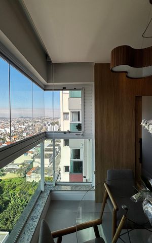 Apartamento à venda com 73m², 2 quartos e 2 vagas Apartamento à venda com 73m², 2 quartos e 2 vagasCozinha Varanda