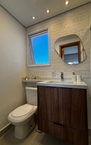 Apartamento à venda com 73m², 2 quartos e 2 vagas Apartamento à venda com 73m², 2 quartos e 2 vagasBanheiro da Suíte