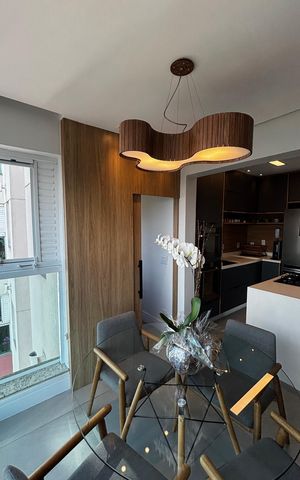 Apartamento à venda com 73m², 2 quartos e 2 vagas Apartamento à venda com 73m², 2 quartos e 2 vagasCozinha Varanda
