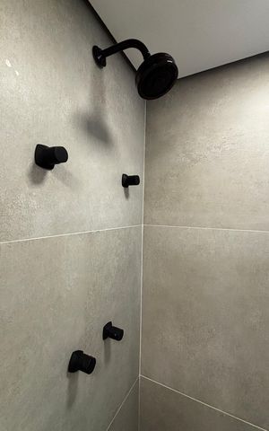 Apartamento à venda com 73m², 2 quartos e 2 vagas Apartamento à venda com 73m², 2 quartos e 2 vagasBanheiro