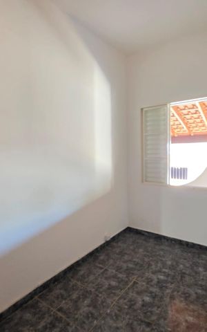 Casa à venda com 128m², 3 quartos e 2 vagas Casa à venda com 128m², 3 quartos e 2 vagasQuarto