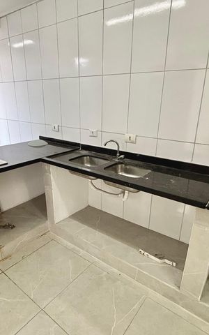 Casa para alugar com 100m², 3 quartos e 2 vagas Casa para alugar com 100m², 3 quartos e 2 vagasCozinha