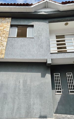 Casa para alugar com 100m², 3 quartos e 2 vagas Casa para alugar com 100m², 3 quartos e 2 vagasFachada