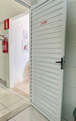 Casa à venda com 236m², 7 quartos e 2 vagas Casa à venda com 236m², 7 quartos e 2 vagasBanheiro