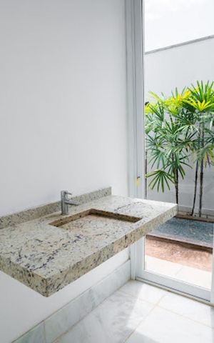 Casa de condomínio à venda com 667m², 5 quartos e 6 vagas Casa de condomínio à venda com 667m², 5 quartos e 6 vagasCozinha