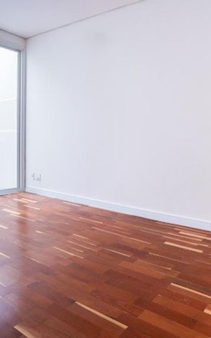 Casa de condomínio à venda com 667m², 5 quartos e 6 vagas Casa de condomínio à venda com 667m², 5 quartos e 6 vagasQuarto