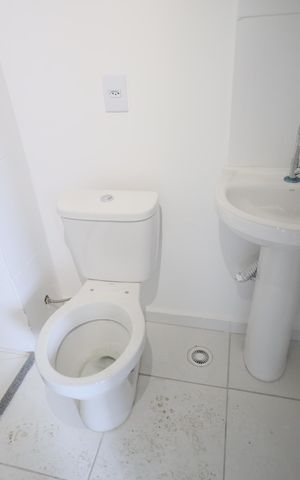 Apartamento para alugar com 44m², 2 quartos e 1 vagaBanheiro 2