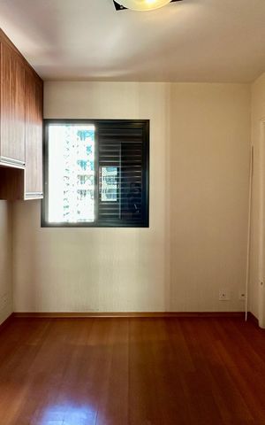 Apartamento à venda com 74m², 3 quartos e 2 vagas Apartamento à venda com 74m², 3 quartos e 2 vagasQuarto 1