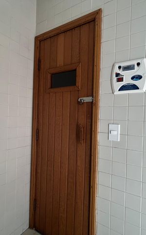 Apartamento à venda com 74m², 3 quartos e 2 vagas Apartamento à venda com 74m², 3 quartos e 2 vagasSaúna