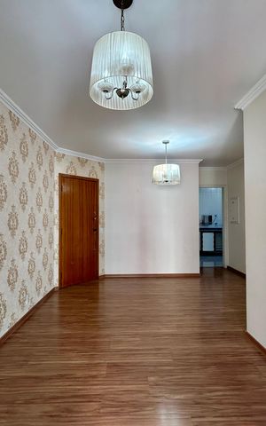 Apartamento à venda com 74m², 3 quartos e 2 vagas Apartamento à venda com 74m², 3 quartos e 2 vagasSala