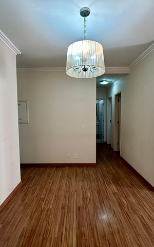 Apartamento à venda com 74m², 3 quartos e 2 vagas Apartamento à venda com 74m², 3 quartos e 2 vagasSala de Jantar