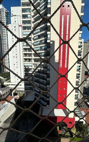 Apartamento à venda com 74m², 3 quartos e 2 vagas Apartamento à venda com 74m², 3 quartos e 2 vagasSacada