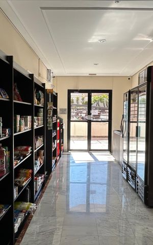 Apartamento à venda com 74m², 3 quartos e 2 vagas Apartamento à venda com 74m², 3 quartos e 2 vagasMercado