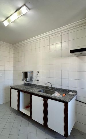 Apartamento à venda com 74m², 3 quartos e 2 vagas Apartamento à venda com 74m², 3 quartos e 2 vagasCozinha
