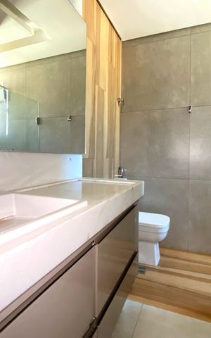Apartamento para alugar com 115m², 3 quartos e 2 vagas Apartamento para alugar com 115m², 3 quartos e 2 vagasBanheiro social