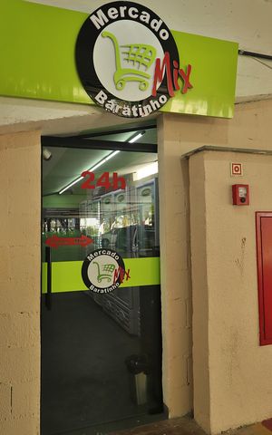 Apartamento para alugar com 52m², 2 quartos e 1 vagaMini Mercado