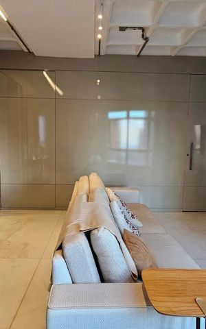 Apartamento à venda com 185m², 4 quartos e 4 vagas Apartamento à venda com 185m², 4 quartos e 4 vagasSala