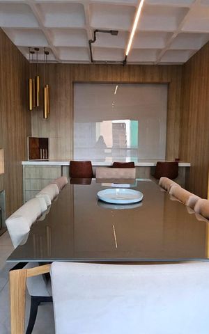 Apartamento à venda com 185m², 4 quartos e 4 vagas Apartamento à venda com 185m², 4 quartos e 4 vagasSala