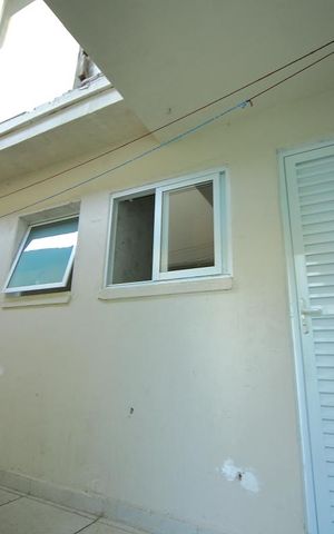 Casa à venda com 137m², 2 quartos e 2 vagasEdícula 