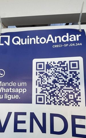 Casa à venda com 137m², 2 quartos e 2 vagas Casa à venda com 137m², 2 quartos e 2 vagasCod QR