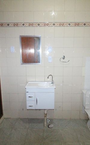 Casa para alugar com 100m², 2 quartos e sem vagaBanheiro