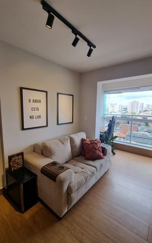 Apartamento à venda com 37m², 1 quarto e 1 vaga Apartamento à venda com 37m², 1 quarto e 1 vagaSala