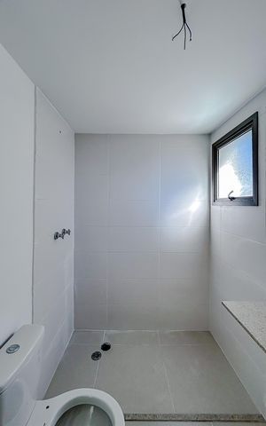 Apartamento à venda com 119m², 3 quartos e 2 vagasBanheiro da Suíte 2