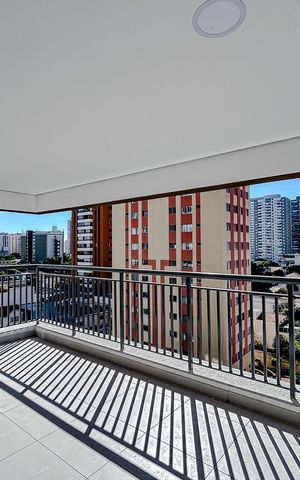 Apartamento à venda com 119m², 3 quartos e 2 vagasVaranda