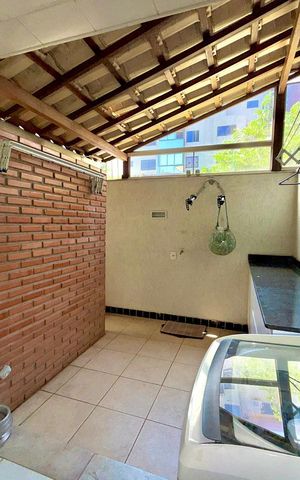 Apartamento à venda com 180m², 4 quartos e 3 vagasÁrea de serviço