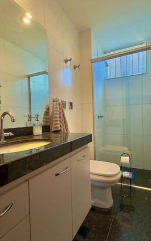 Apartamento à venda com 180m², 4 quartos e 3 vagasBanheiro