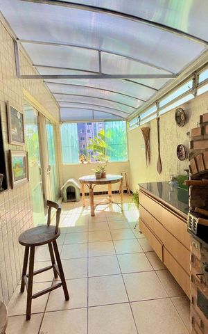 Apartamento à venda com 180m², 4 quartos e 3 vagasÁrea externa