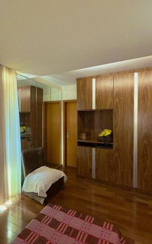 Apartamento à venda com 180m², 4 quartos e 3 vagasQuarto