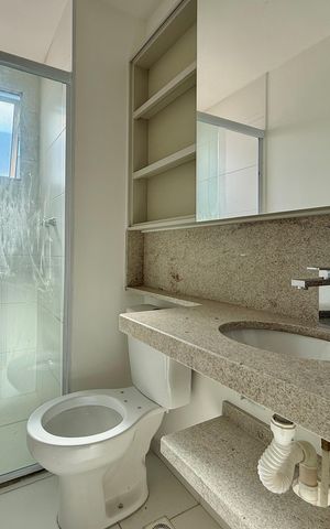Apartamento à venda com 59m², 2 quartos e 1 vaga Apartamento à venda com 59m², 2 quartos e 1 vagaBanheiro Social