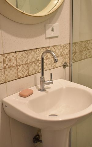 Casa à venda com 270m², 1 quarto e 2 vagasBanheiro Social