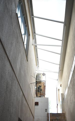 Casa à venda com 270m², 1 quarto e 2 vagasTeto Corredor lateral
