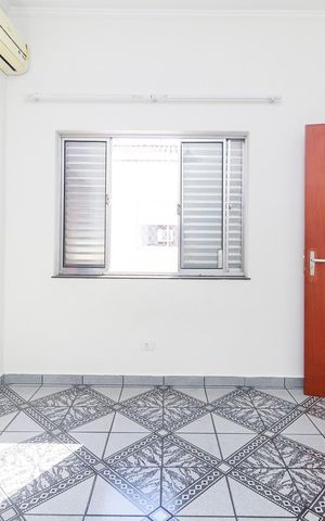 Casa para alugar com 250m², 3 quartos e 5 vagas Casa para alugar com 250m², 3 quartos e 5 vagasQuarto 2