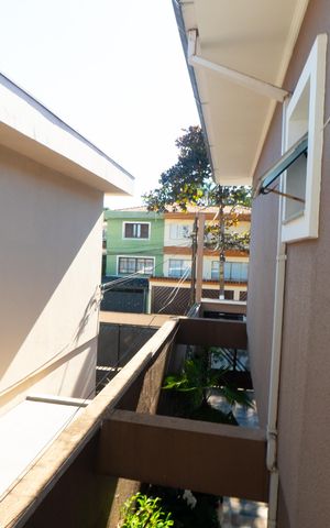 Casa à venda com 180m², 3 quartos e 3 vagas Casa à venda com 180m², 3 quartos e 3 vagasVista da Suite 2